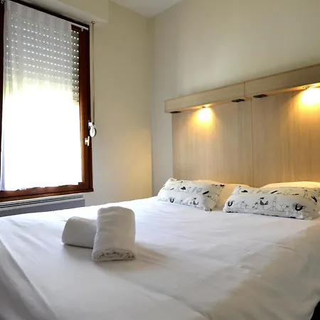 特赫尼丽亚亨利四世假日公园 酒店 克利松